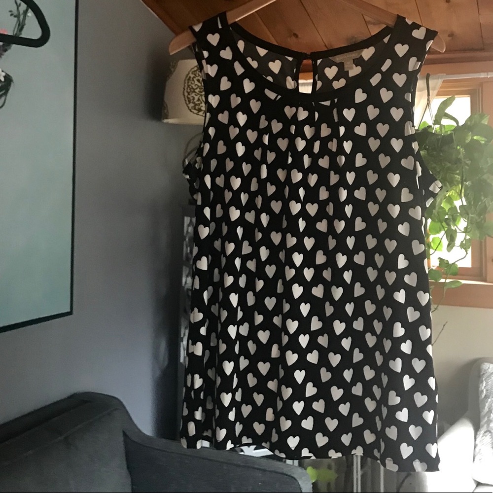 Banana republic heart tank top